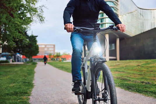 Trelock koplamp Lighthammer LS 805-T ZL 410 dynamo 60 lux