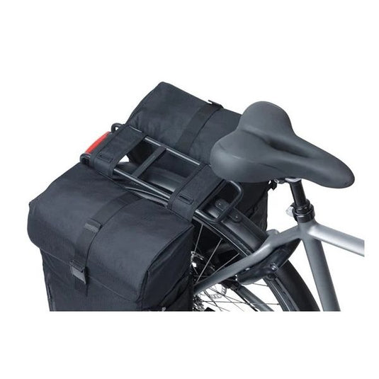 Basil b.v. dubbele fietsas basil move 30 liter 16 x 27 x 38 cm - zwart