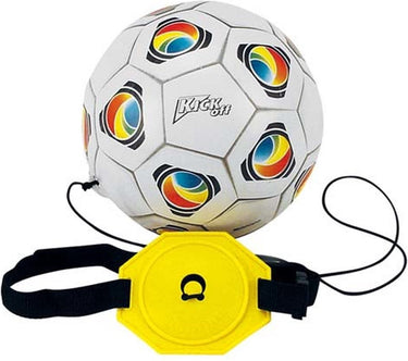 Mondo kick off voetbaltrainer