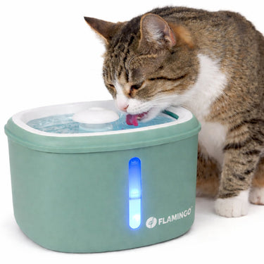Flamingo drinkfontein kat – hond – 2,5l – groen – met koolstoffilter kunstharsfilter – stille pomp – lichtindicator – usb-kabel 150 cm – finto