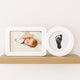 Happy hands - baby hand- voetafdruk lijst zonder inkt – inkless photo frame met foto-vak – inclusief inkless pad – veilig schoon voor pasgeborenen – wit modern design 30×13×3 cm – perfect kraamcadeau