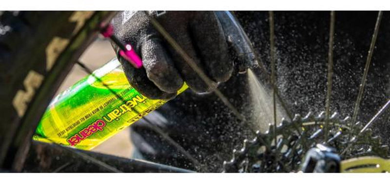 Load image into Gallery viewer, Muc-off drivetrain cleaner kettingreiniger 750 ml
