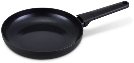 Brabantia vanta koekenpan - ø 24cm - 100% pfas vrij - keramische antiaanbaklaag titanium versterkt - inductie koekenpan - zwart