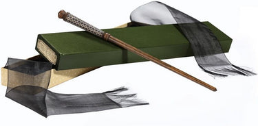 The noble collection fantastic beasts: the secrets of dumbledore - wand of vicencia santos in collector's box