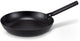 Brabantia patron koekenpan - ø 28cm -duurzame pan met luxe design handgreep - 100% pfas vrij - keramische antiaanbaklaag - inductie koekenpan - zwart