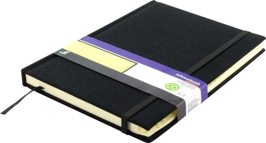 Kangaro alfabetboek - a5 - a-z - linnen hard cover - zwart - leeslint - sluitelastiek