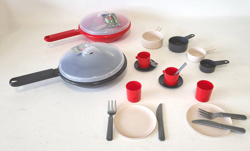 Load image into Gallery viewer, Écoiffier ecoiffier 100% chef servies en bestek in pan - 19dlg.
