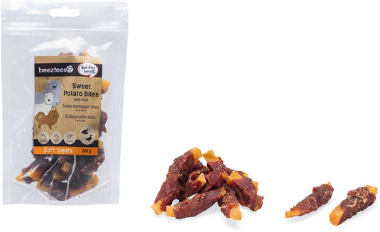 Beeztees tasty treats zoete aardappel bites met eend - hondensnacks - hondenkoekjes - hondensnoepjes - 200 gram