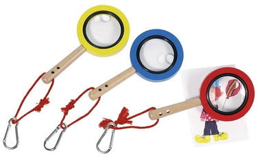 Goki magnifying glass with a carabiner