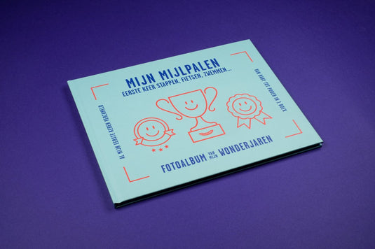 Uitgeverij stratier - mijn mijlpalen fotoalbum - album - babyboek