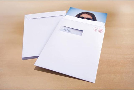 Raadhuis akte envelop - 229x324mm - c4 - wit - met plakstrip - venster links - 25 stuks