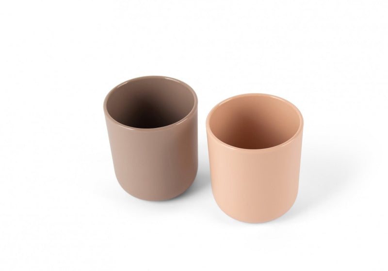 Load image into Gallery viewer, Dantoy bekerset bioplastic mokka zand baby 2-delig milieuvriendelijk.
