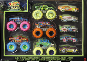 Hot wheels  monster trucks set met 10 speelgoedvoertuigen die licht geven in het donker
