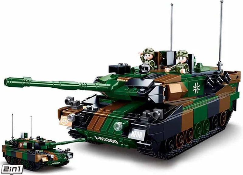 Load image into Gallery viewer, Sluban modelbricks army leopard 2a5 battle tank constructiespeelgoed – 2in1 bouwset – 766 bouwstenen – m38‑b0839 vanaf 8 jaar

