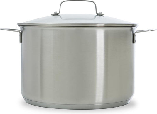 Bk bistro soeppan 24 cm - 6l - inductie - alle warmtebronnen - tot 230 graden - met glazen deksels - rvs met sandwichbodem - stapelbaar - zonder anti-aanbaklaag - maatverdeling - pfas-vrij