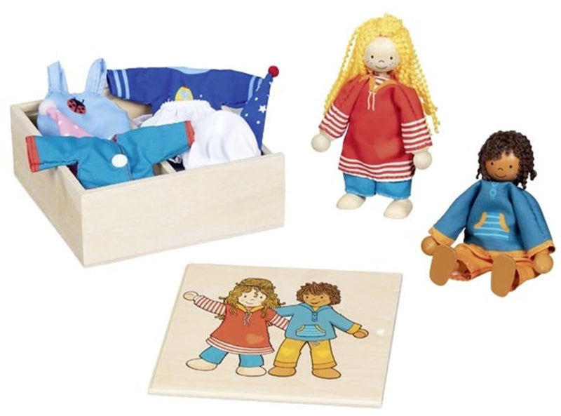 Load image into Gallery viewer, Goki flexibele poppen fynja fabio, 6 outfits

