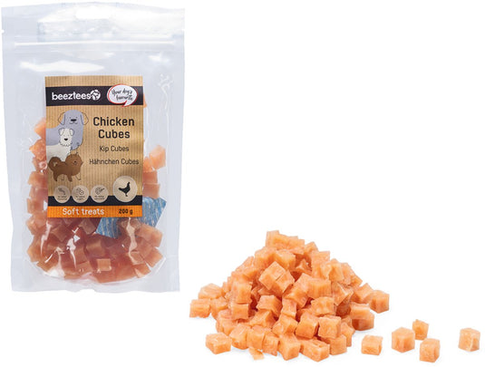 Beeztees tasty treats kip cubes - hondensnacks - hondenkoekjes - hondensnoepjes - 200 gram