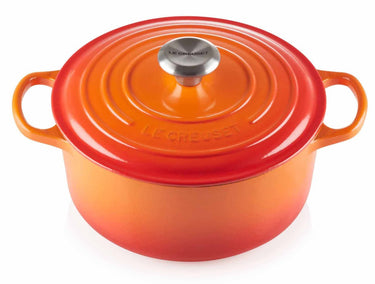 Le creuset braadpan signature oranjerood – ø 26 cm 5,3 liter – grote ronde stoofpan van gietijzer – voor gezinsmaaltijden, stoven of langzaam garen – iconisch oranje design – duurzaam, hittebestendig en geschikt voor oven en inductie
