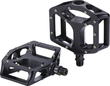 Bbb cycling mountainhigh set fietspedalen mtb - platformpedalen - antislip mountainbike pedalen - mat zwart - trappers fiets - flat pedals - bpd-32