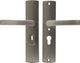 Axa veiligheidsbeslag (curve plus) inox geslepen : kruk-kruk (model blok) pc55 met kerntrekbeveiliging skg***