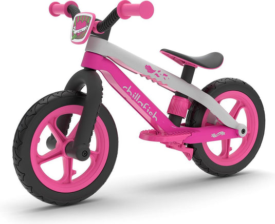 Chillafish loopfiets 2 jaar met voetsteun en voetrem - roze - lichtgewicht loopfiets meisjes tot 5 jaar met verstelbaar zadel en 12 rubberskin banden voor extra grip binnen en buiten - model bmxie 2