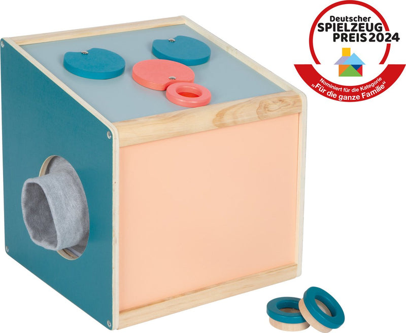 Afbeelding laden in galerijviewer, Small foot - houten sensorische voeldoos met lenzen zintuiglijk
