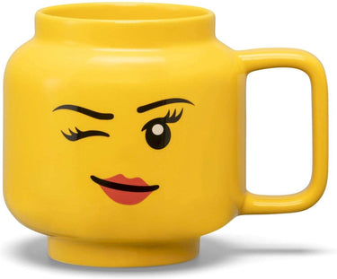 Room copenhagen lego keramische mok - knipogend meisjeshoofd, groot (geel)