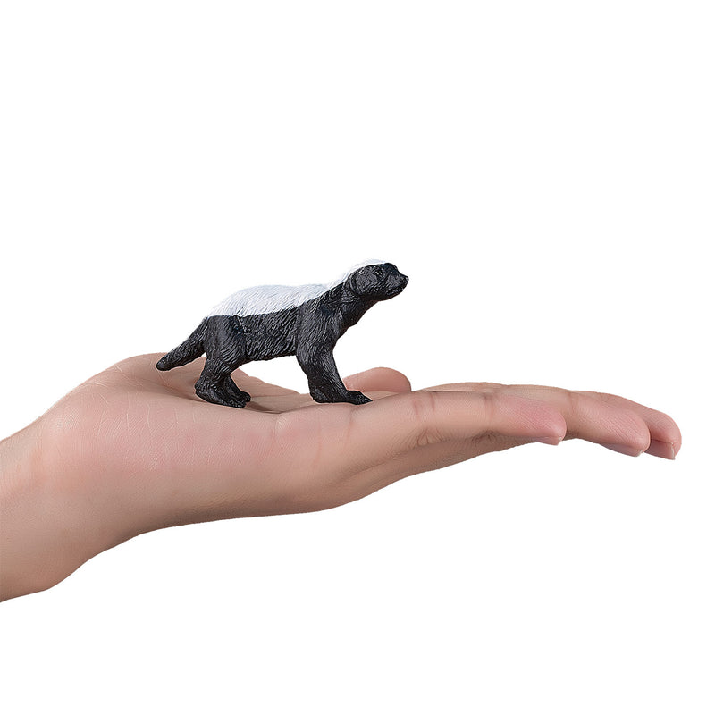 Load image into Gallery viewer, Mojo Wildlife Honingdas Mannetje 387181
