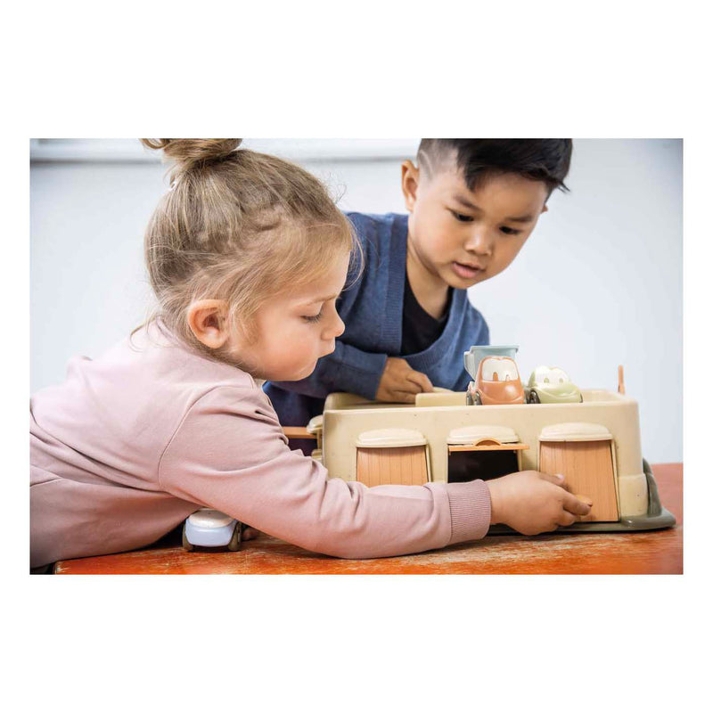 Load image into Gallery viewer, Dantoy speelgoedgarage 3 auto's
