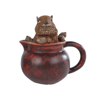 Load image into Gallery viewer, Sculptuur squirrel bruin 2 assorti 11,5x10,3x17cm
