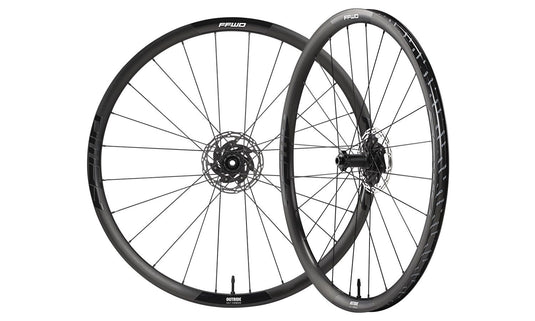 Shimano ffwd wielset carbon outlaw 29 microspline boost dt240 naaf