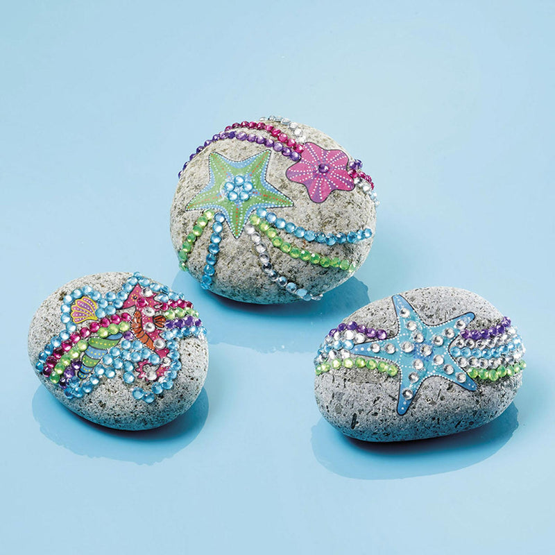 Load image into Gallery viewer, Totum knutselset stenen versieren met zeester incl. 350+ strass steentjes - rock starfish cadeautip creatief speelgoed meisjes en jongens vanaf 5 jaar knutselen
