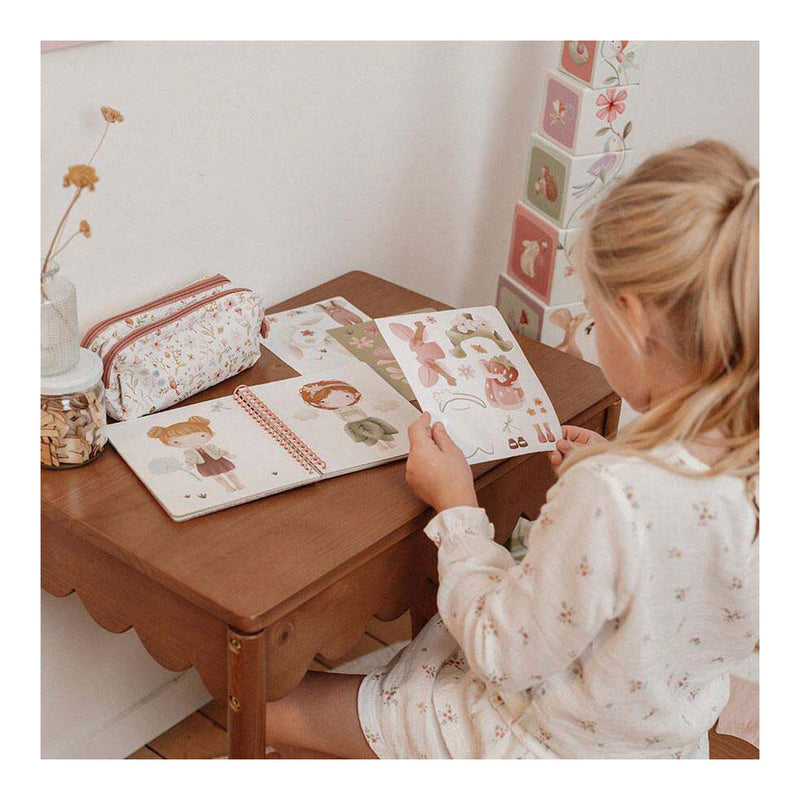 Load image into Gallery viewer, Little dutch dress up stickerboek rosa fairy garden

