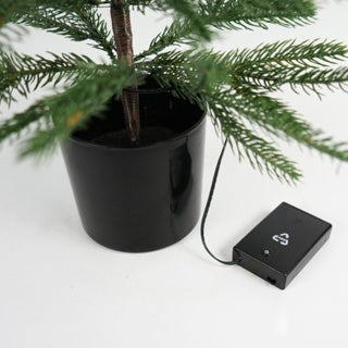 Load image into Gallery viewer, Kerstboom met led 60 cm
