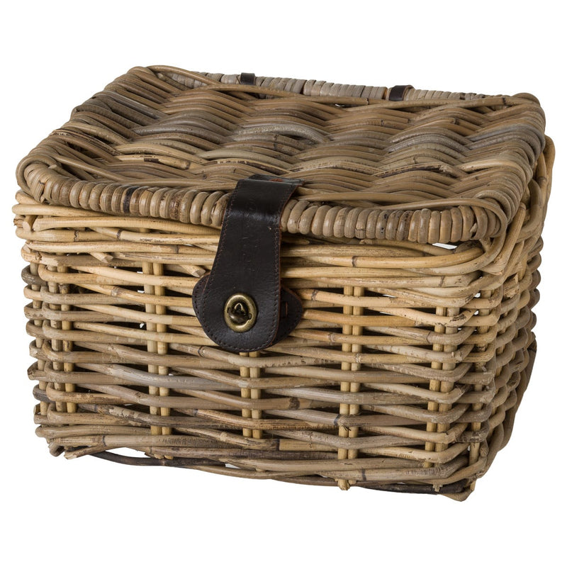 Load image into Gallery viewer, Fastrider sera rotan fietsmand - naturel - 8l - handgemaakt - met klep
