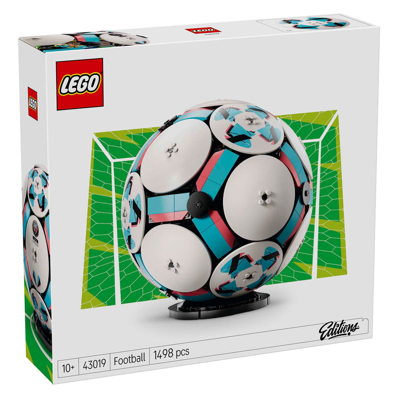 Load image into Gallery viewer, Lego editions voetbal - 3d-display bouwpakket met mini-stadion - verjaardagscadeau voor jongens, meisjes en voetbalfans vanaf 10 jaar - 43019
