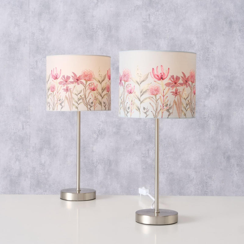 Load image into Gallery viewer, Boltze home tafellamp met kap met bloemdessin h40cm
