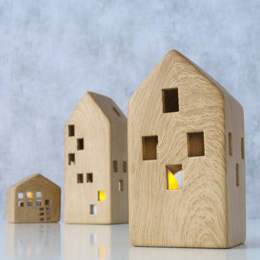 Boltze home theelichthouder huis hans 3-delig dolomiet h7,2-18,2cm b6,5-7,2cm hout-look bruin