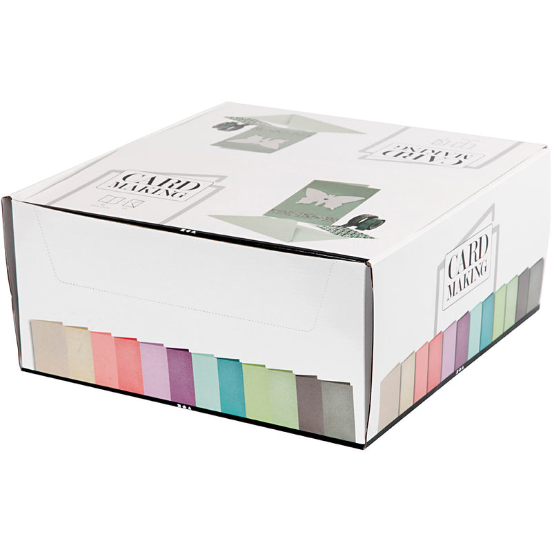 Afbeelding laden in galerijviewer, Https: www.cchobby.nl kaarten-en-enveloppen-afmeting-kaart-10-5x15-cm-afmeting-envelop-11-5x16-5-cm-120-210-diverse-kleuren-12x10-doos-1-doos

