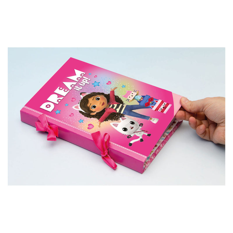 Load image into Gallery viewer, Clementoni gabby&#39;s poppenhuis scrapbook set
