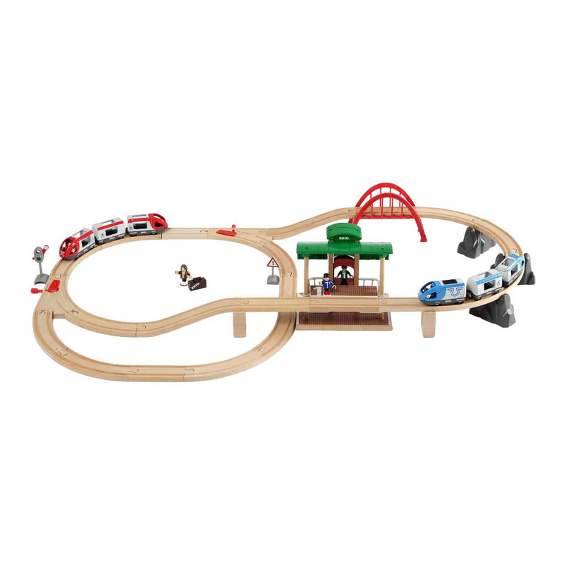 Load image into Gallery viewer, Brio treinset met perron en twee treinen - 42dlg.
