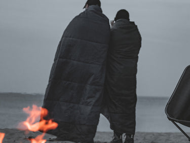 Easy camp falcon blanket blue