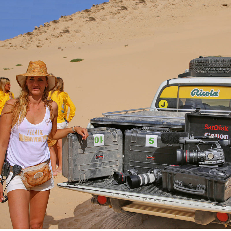 Load image into Gallery viewer, Explorer Cases 4419HL Koffer Zwart met Plukschuim
