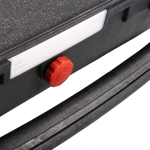 Load image into Gallery viewer, Explorer cases red line 13513 geweer koffer met plukschuim
