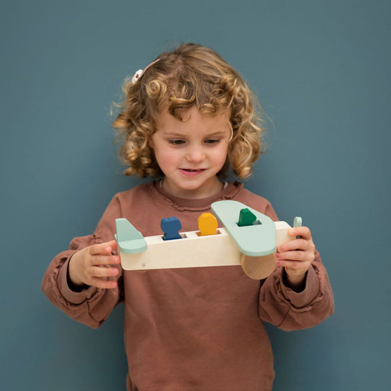 Load image into Gallery viewer, Trixie Houten Dieren Vliegtuig
