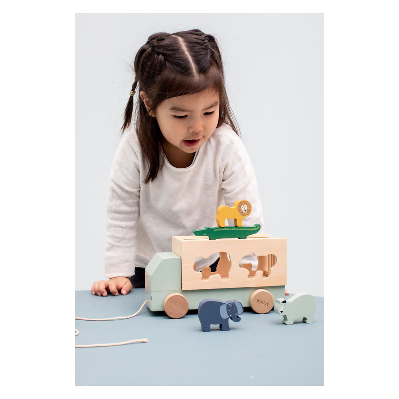 Load image into Gallery viewer, Trixie houten vormenstoof dierentruck, 6dlg.
