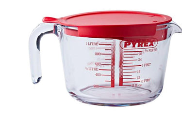 Pyrex maatbeker met deksel 1l
