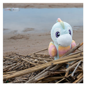 Tactic save the sea zeepaard matilda –duurzame knuffel 20x10x5 cm– gemaakt van 4-7 gerecyclede pet flessen – inclusief adoptiecertificaat – educatief speelgoed vanaf 0 jaar – ecologisch pluche – 100% recyclebaar – bescherm de zee – met gratis app