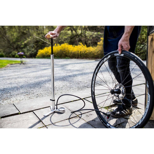 Trivio - fietspomp hurricane hogedruk 16 bar 240 psi aluminium