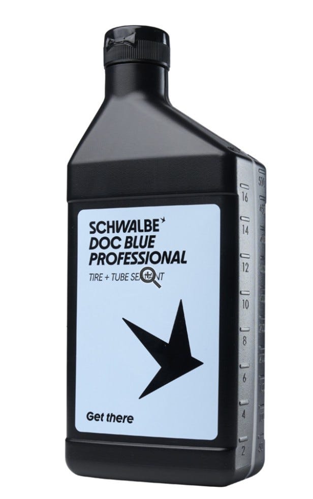 Load image into Gallery viewer, Schwalbe reparatievloeistof doc blue professional 500ml
